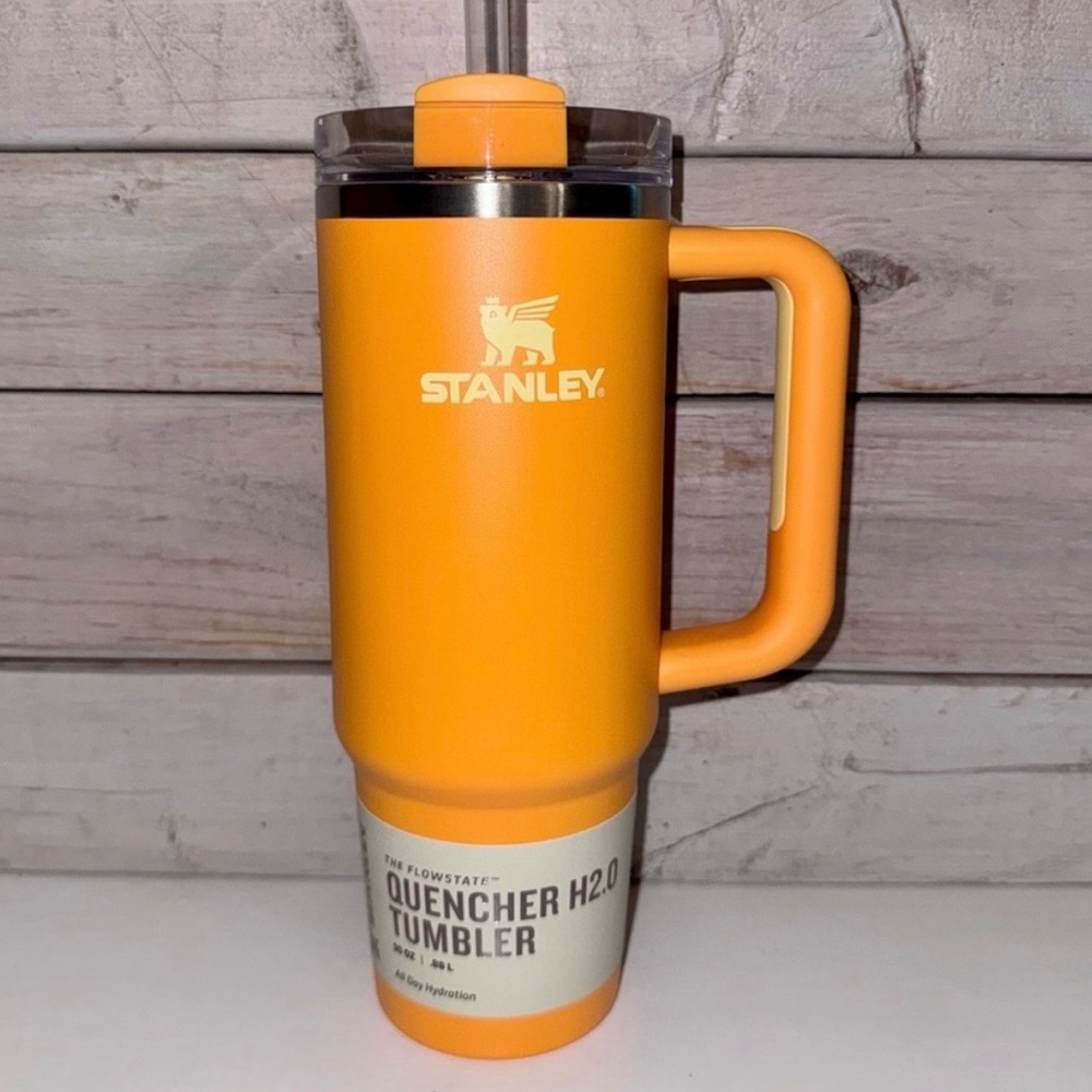 Rare/HTF Stanley 30oz LIMITED ED. *MARIGOLD* Quencher Tumbler  NWT
